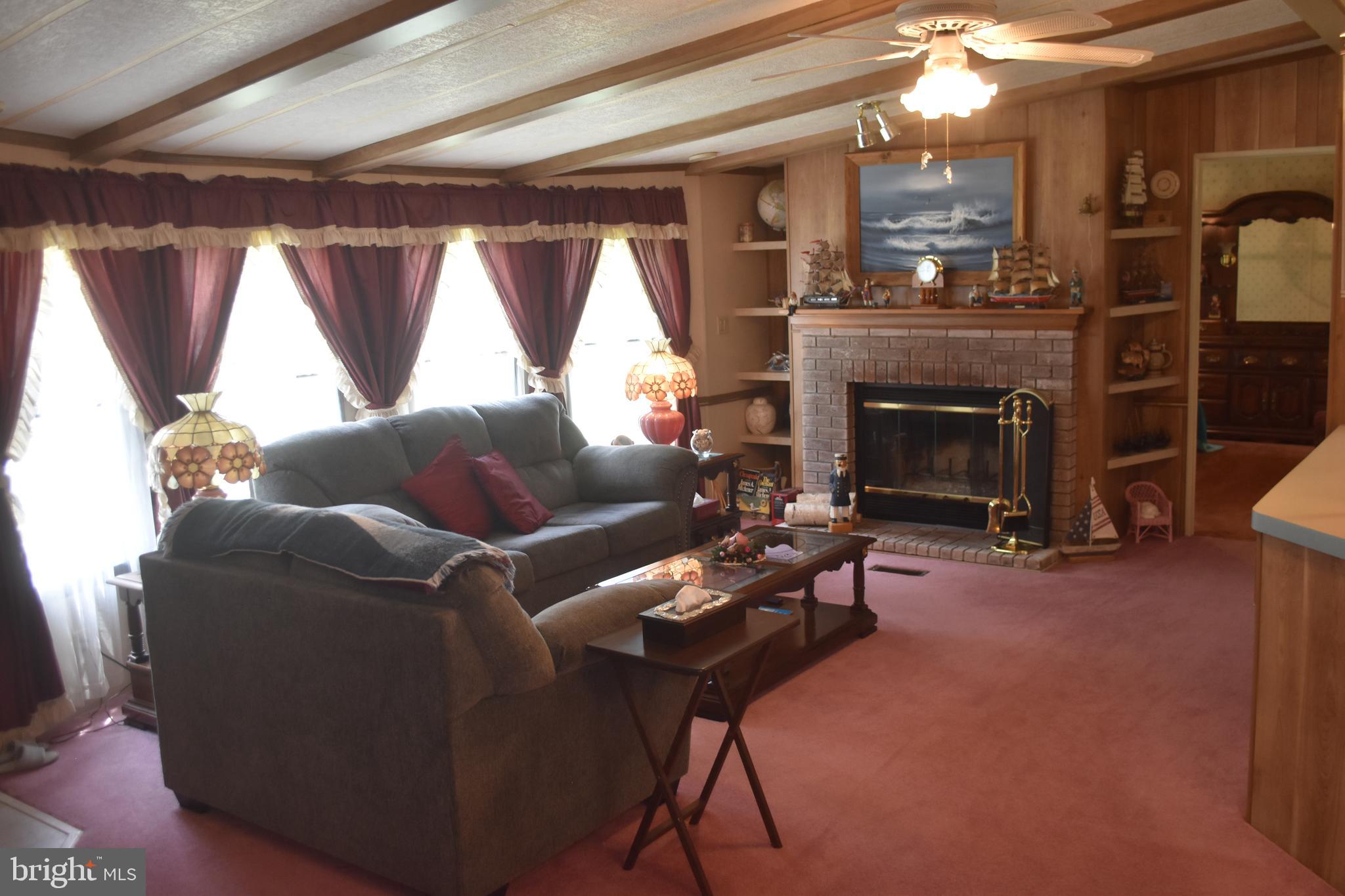 RIVER VILLAGE - Residential