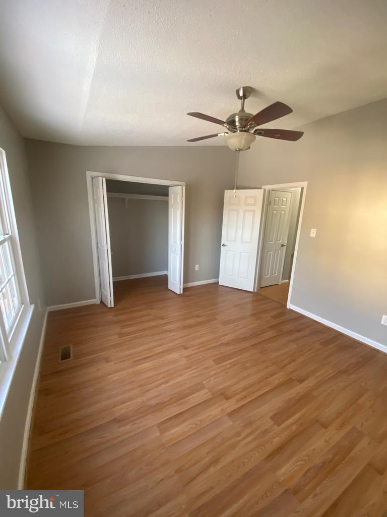 WILLOW BROOK - Residential Lease