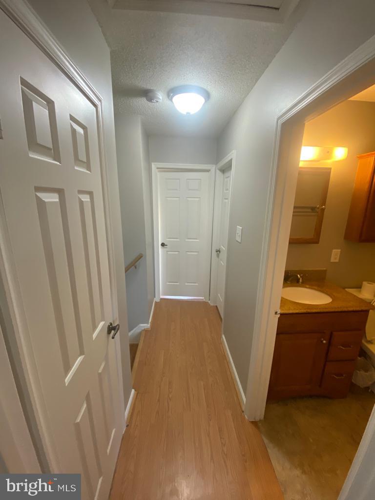 WILLOW BROOK - Residential Lease