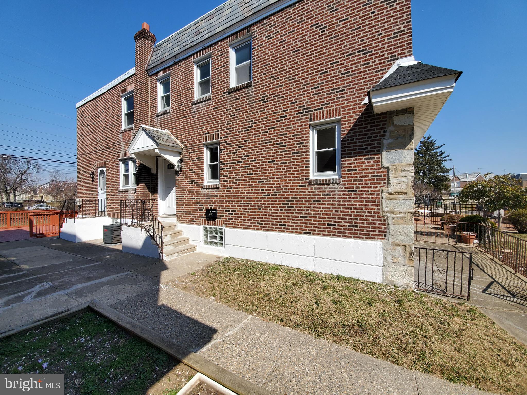 CASTOR GARDENS - Residential