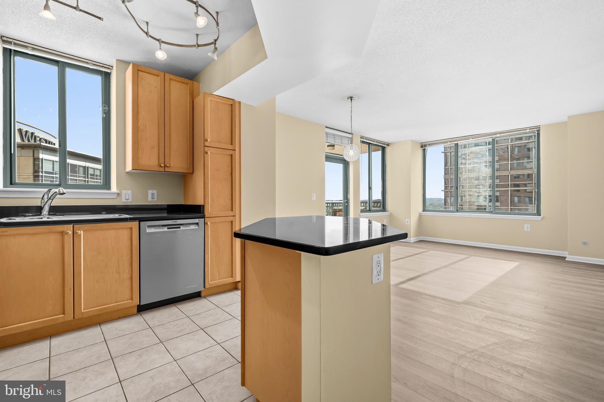 851 N GLEBE ROAD 1419