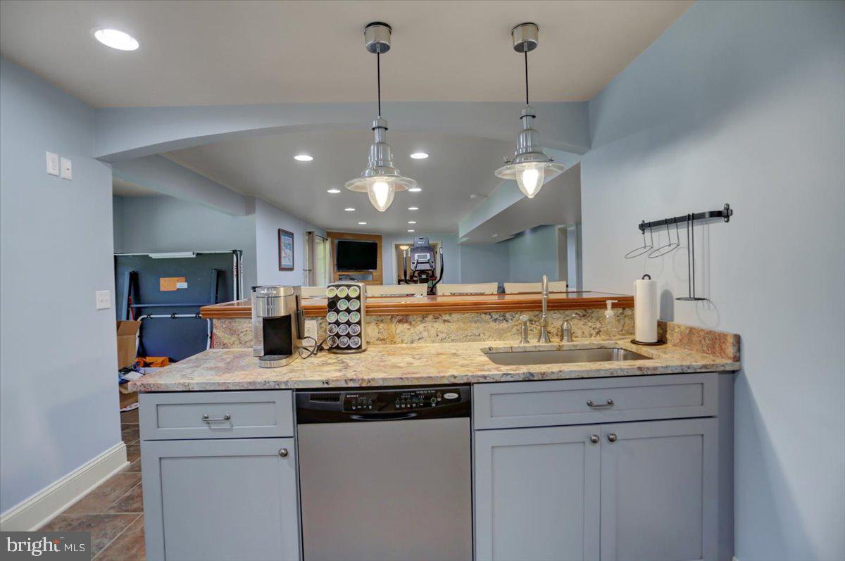 PEMBERTON - Residential