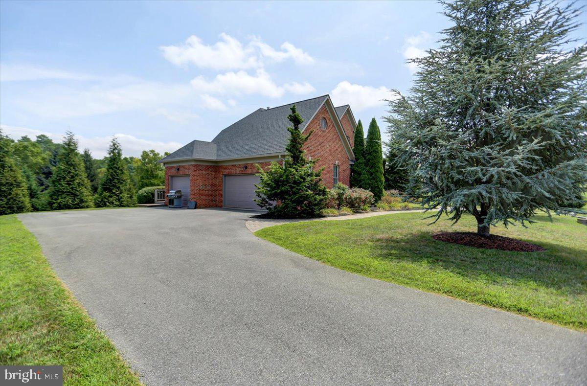 PEMBERTON - Residential