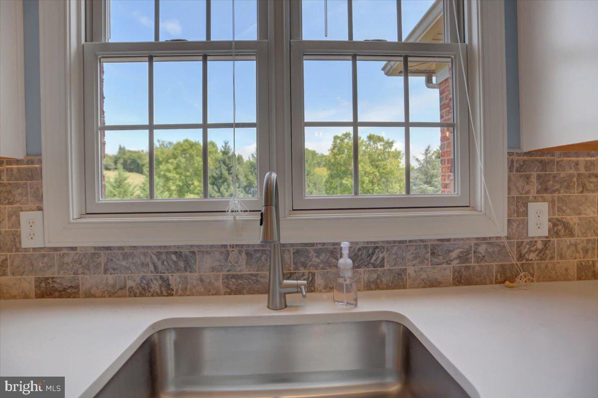 PEMBERTON - Residential