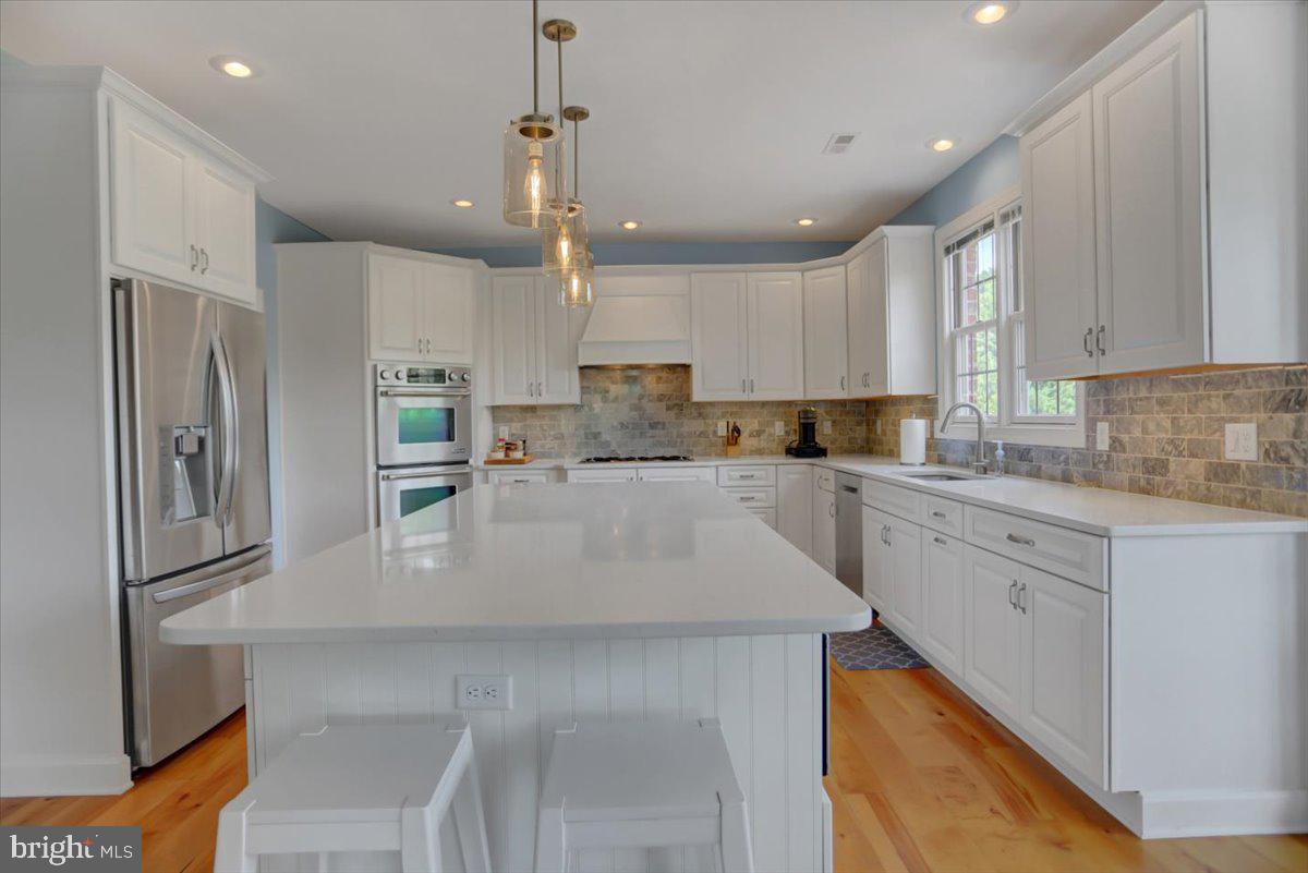 PEMBERTON - Residential