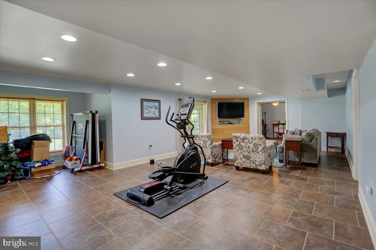 PEMBERTON - Residential