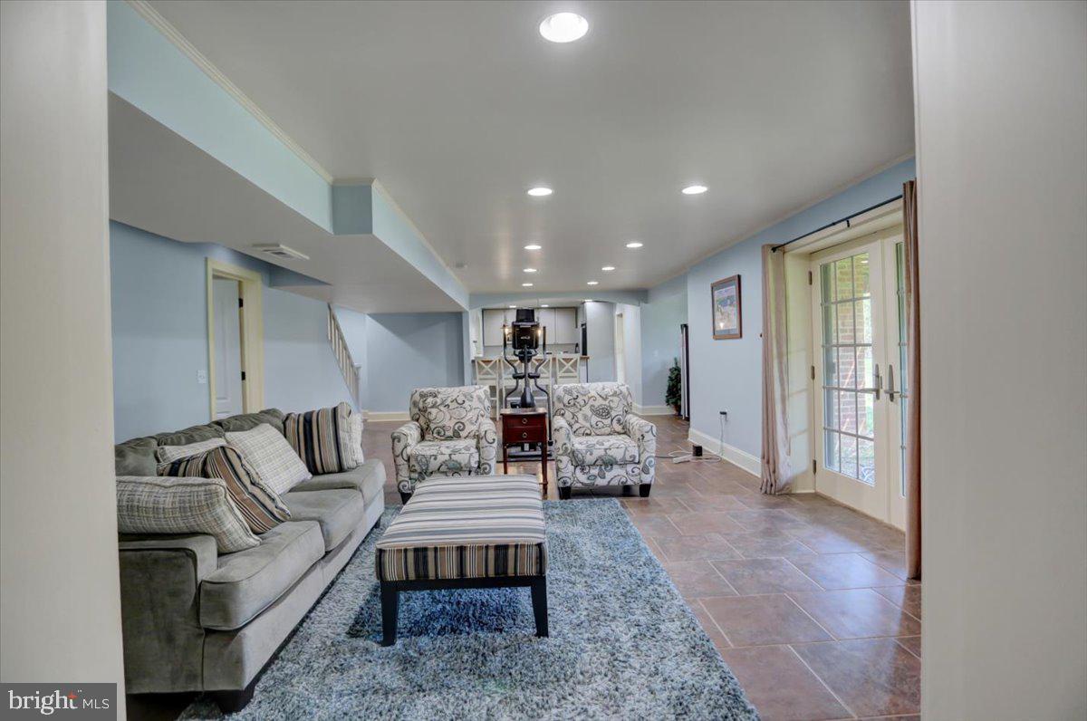 PEMBERTON - Residential