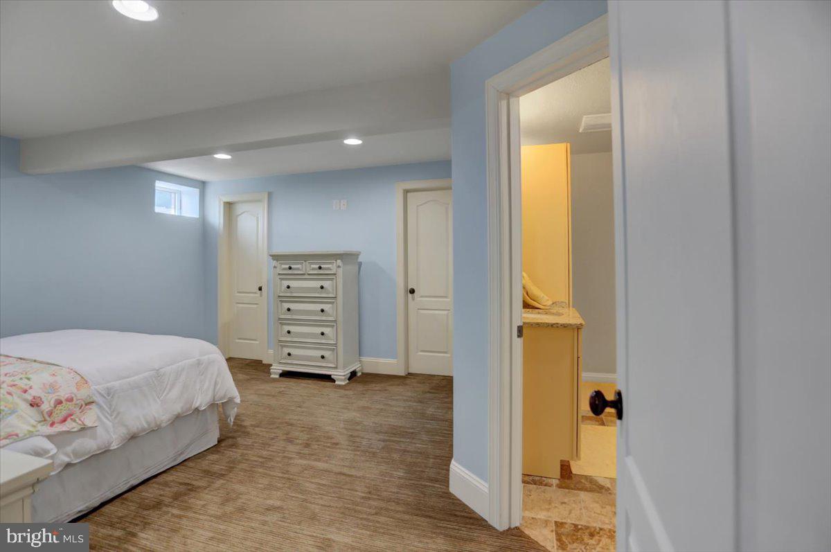 PEMBERTON - Residential