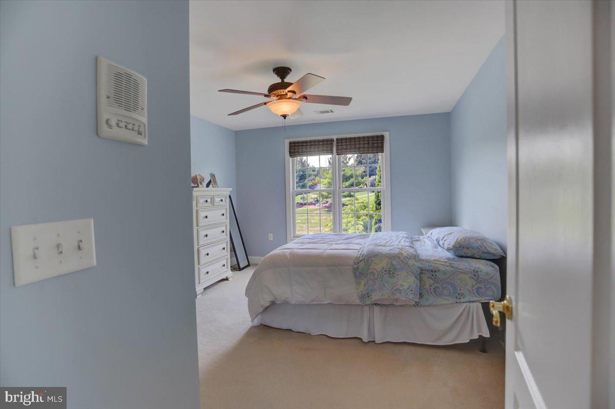 PEMBERTON - Residential