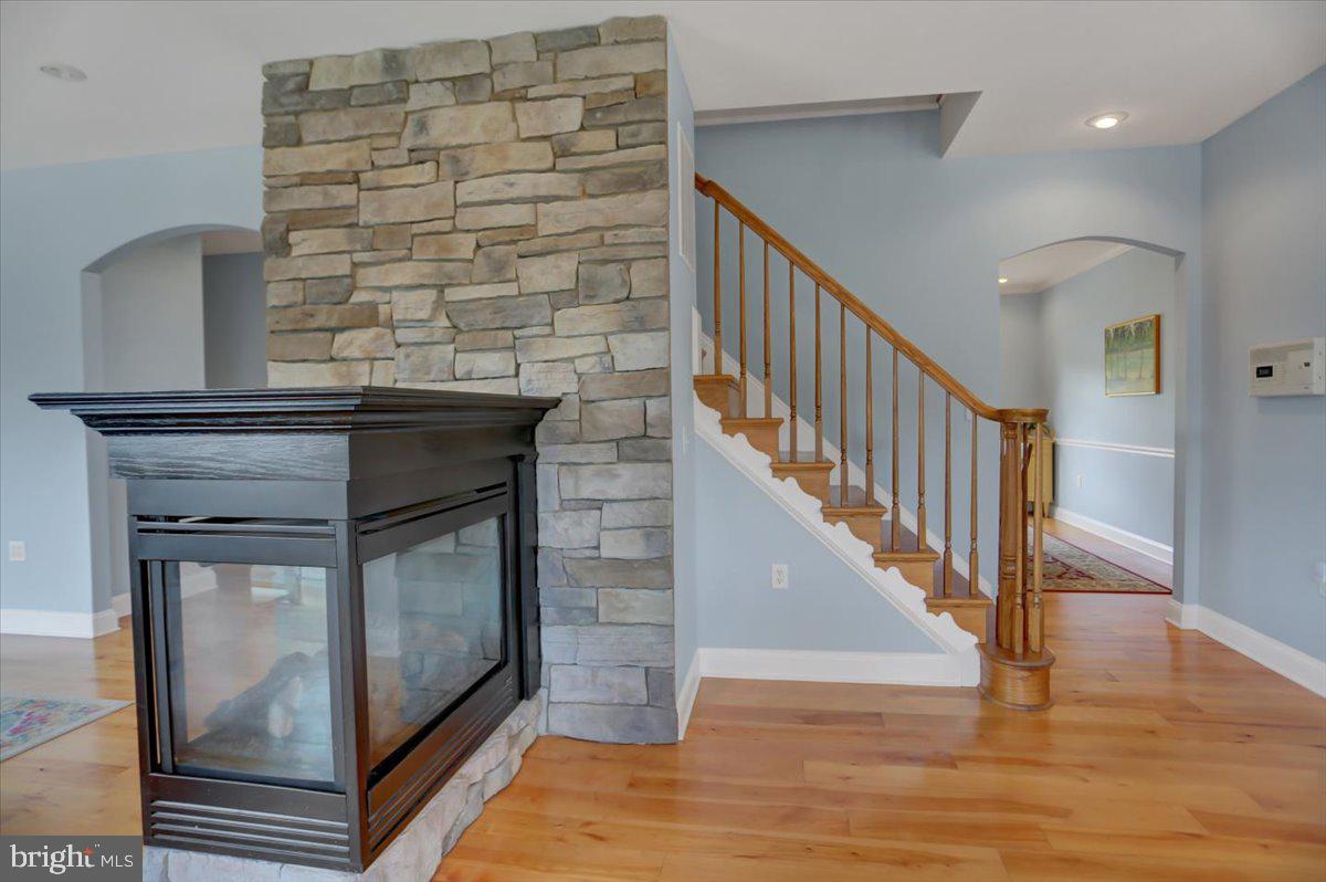 PEMBERTON - Residential