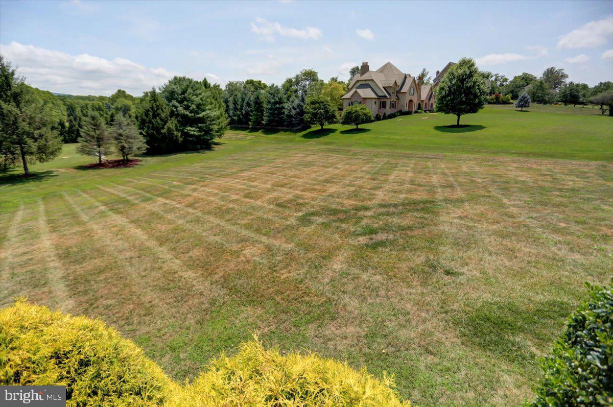 PEMBERTON - Residential