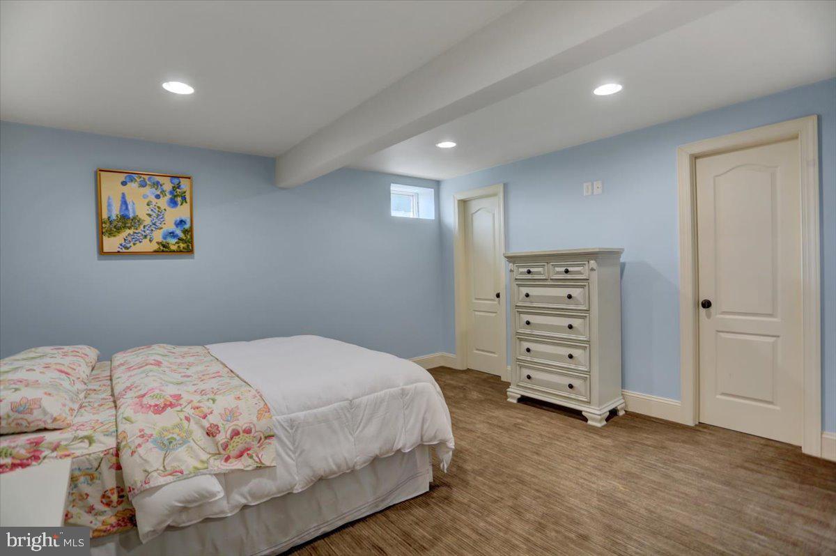 PEMBERTON - Residential