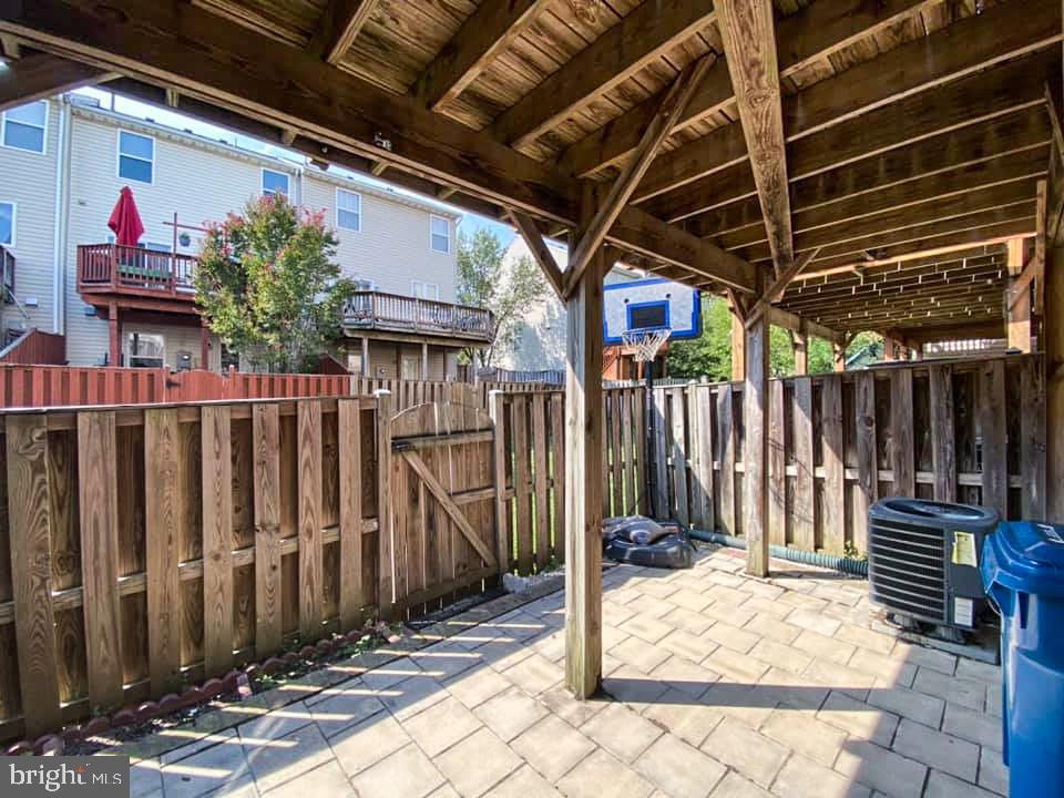 SEQUOIA LEA - Residential Lease