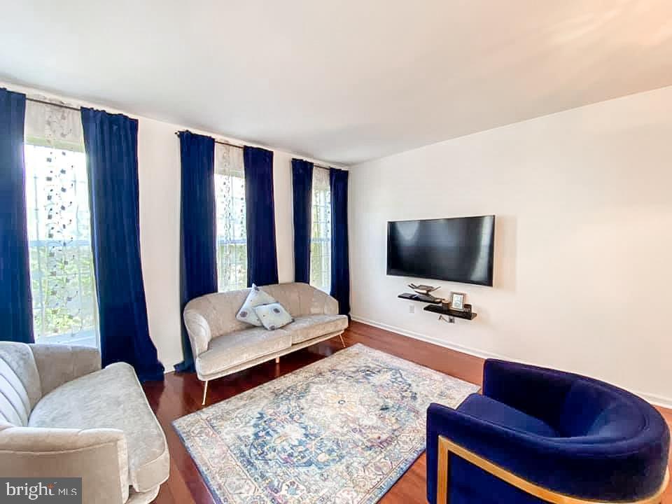 SEQUOIA LEA - Residential Lease