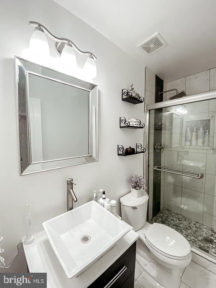 SEQUOIA LEA - Residential Lease