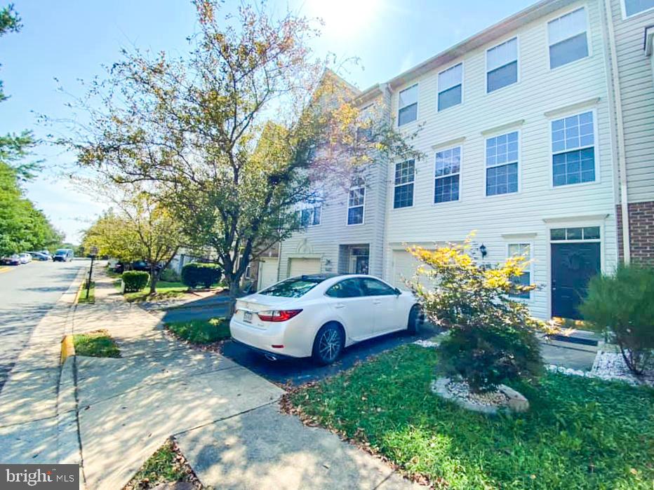 SEQUOIA LEA - Residential Lease