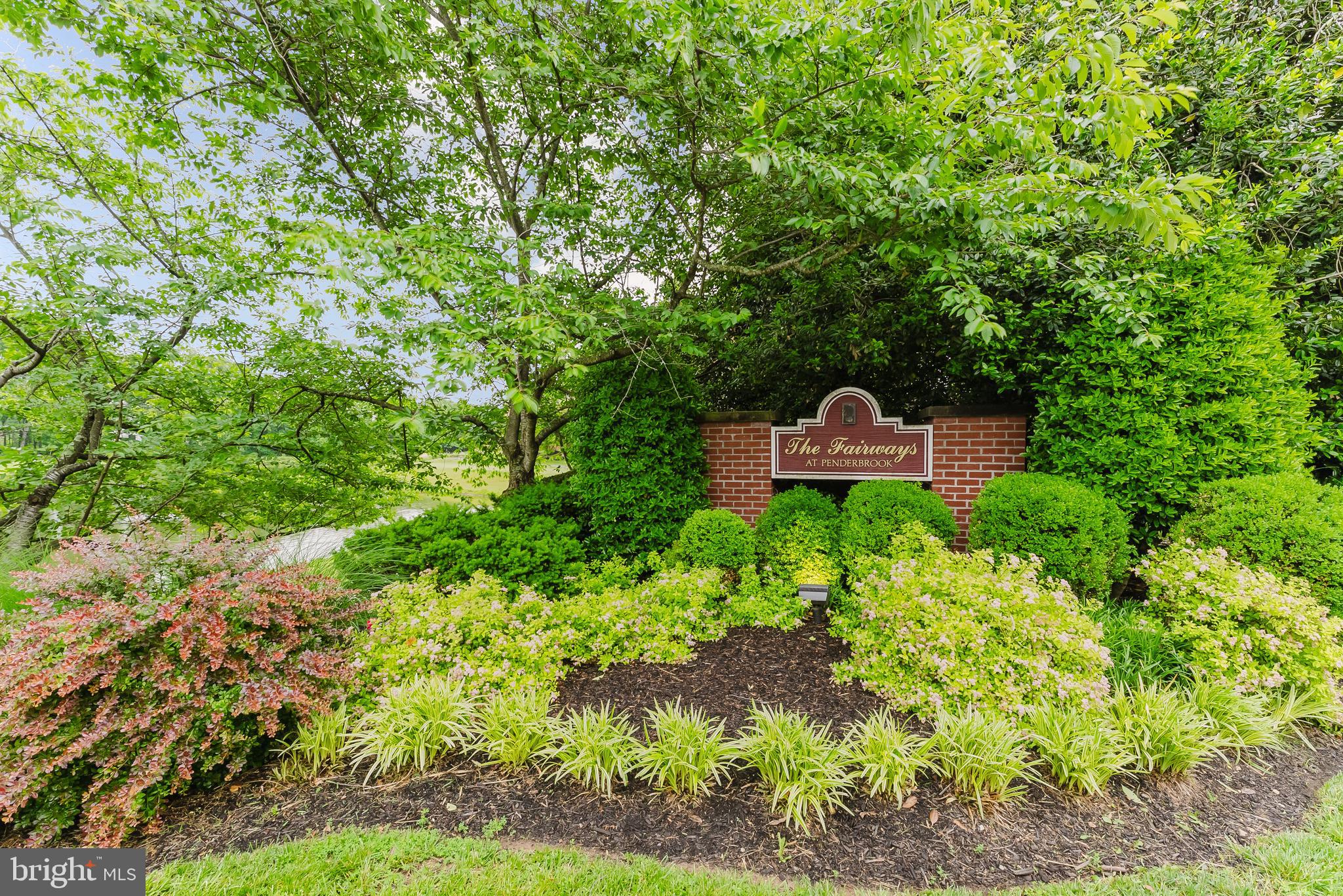 PENDERBROOK - Residential