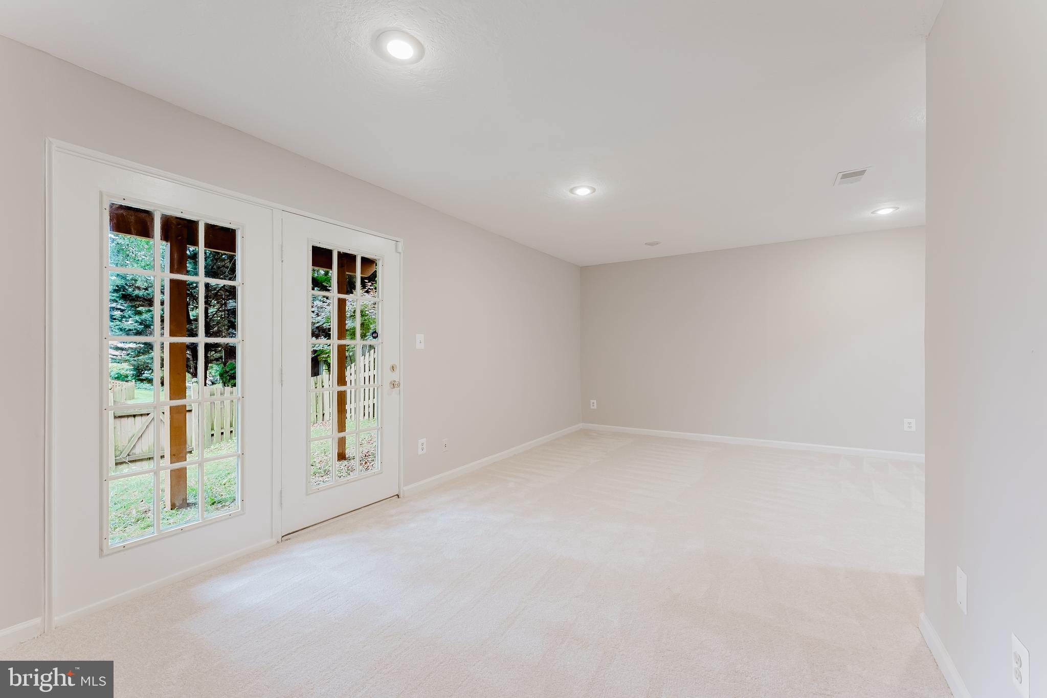 PENDERBROOK - Residential