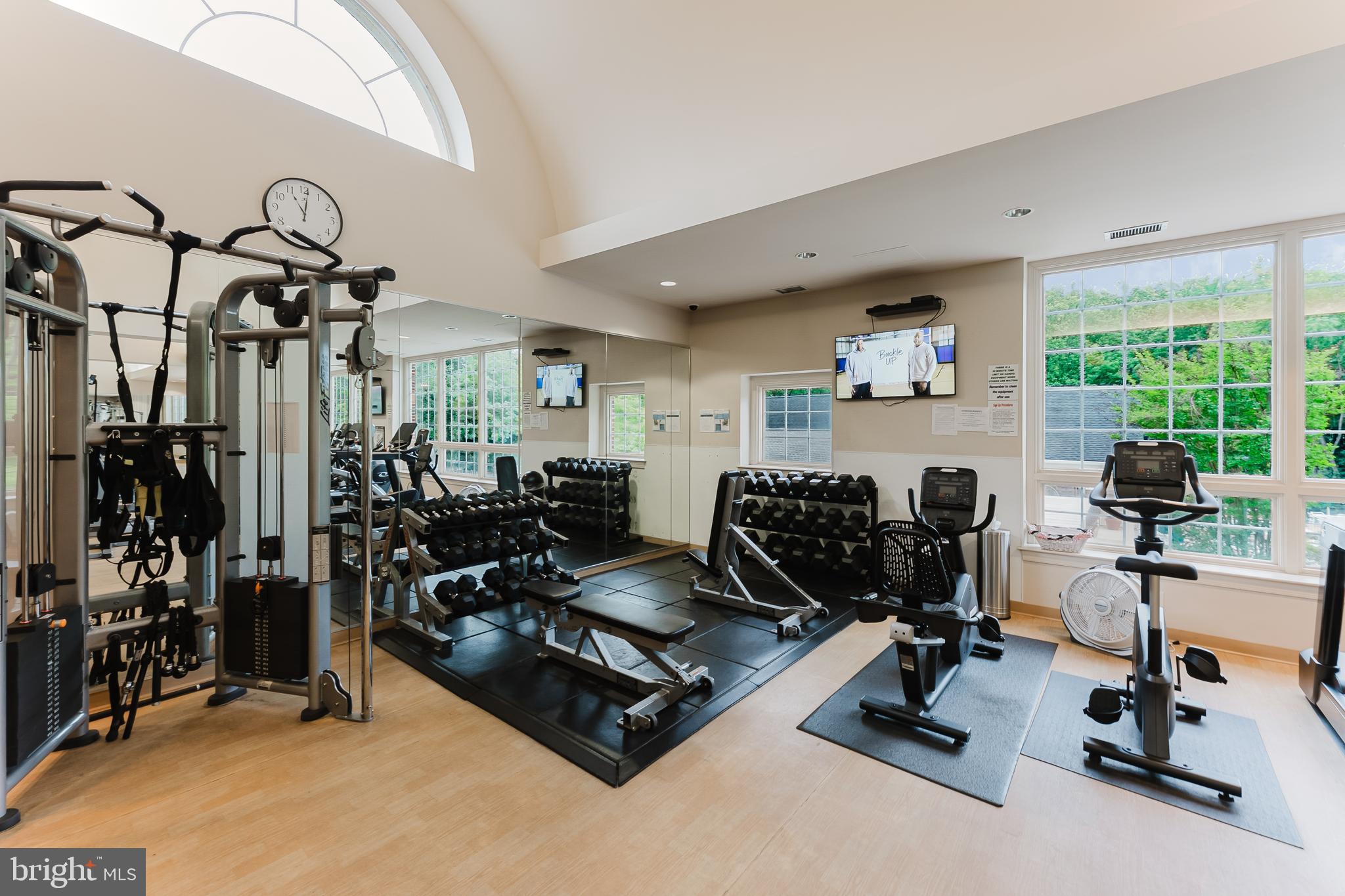 PENDERBROOK - Residential