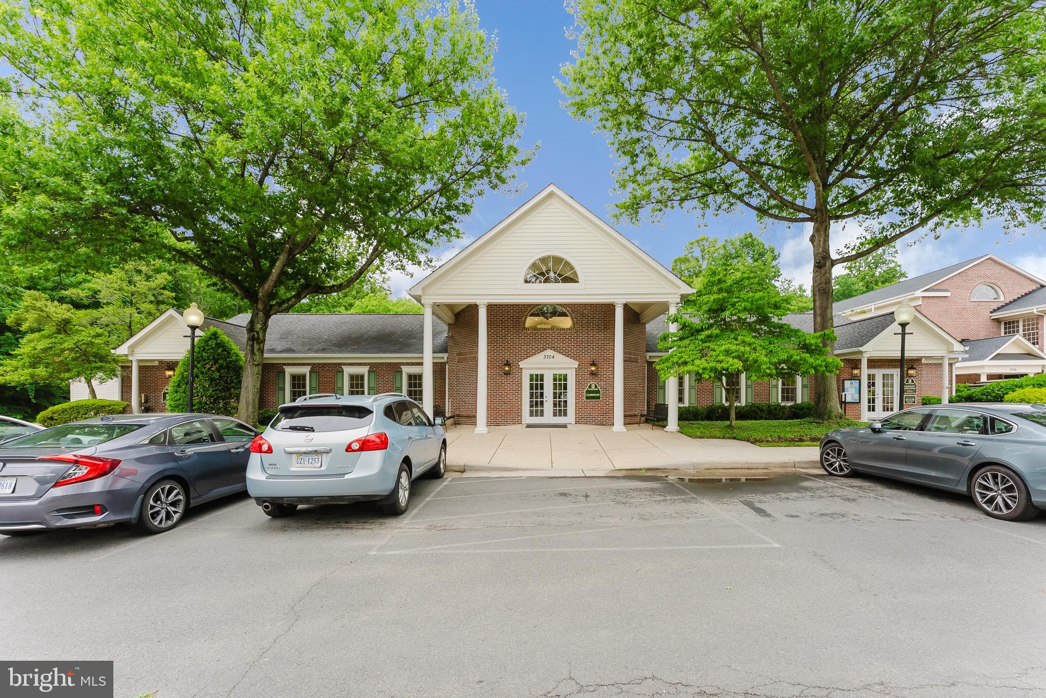 PENDERBROOK - Residential