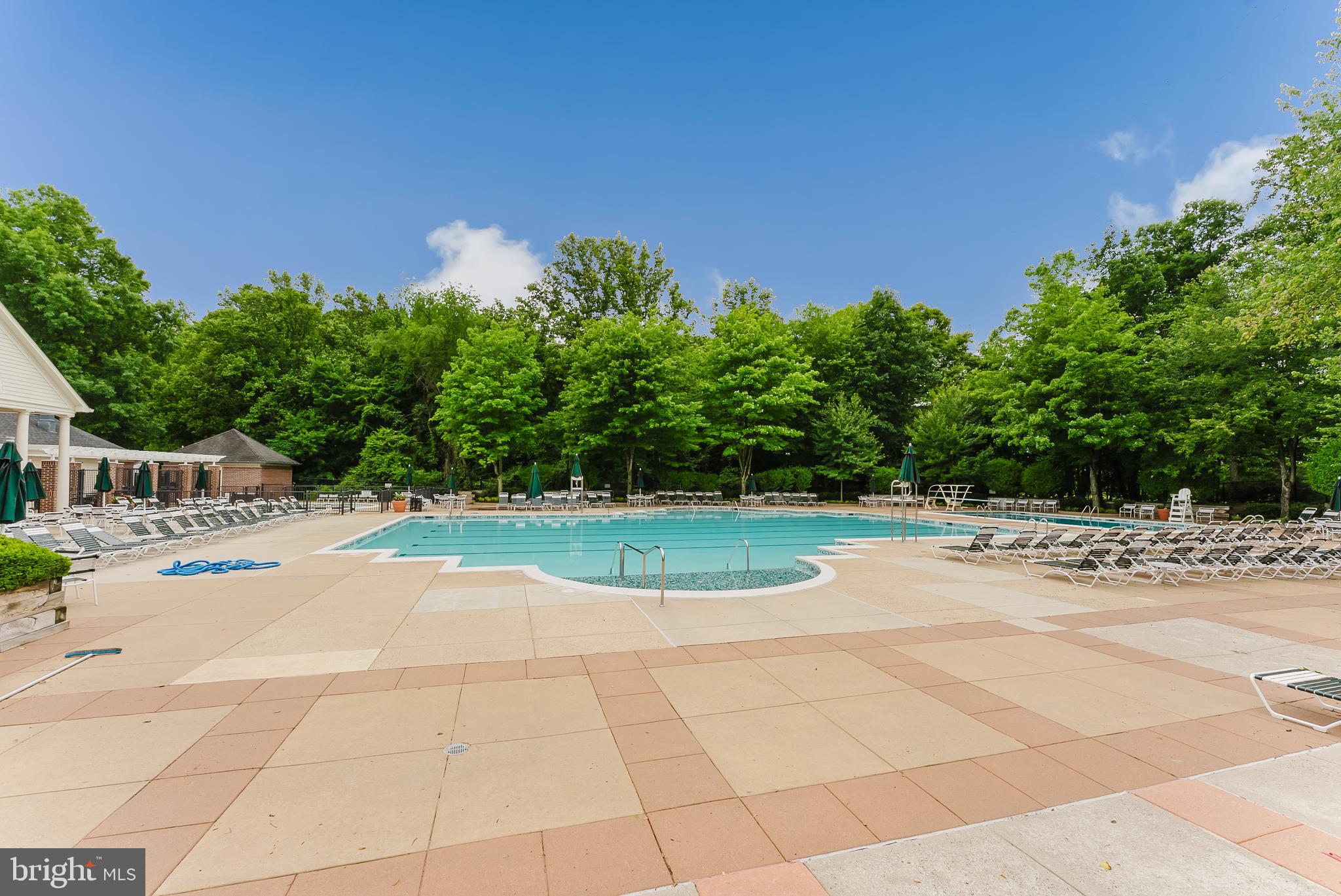 PENDERBROOK - Residential
