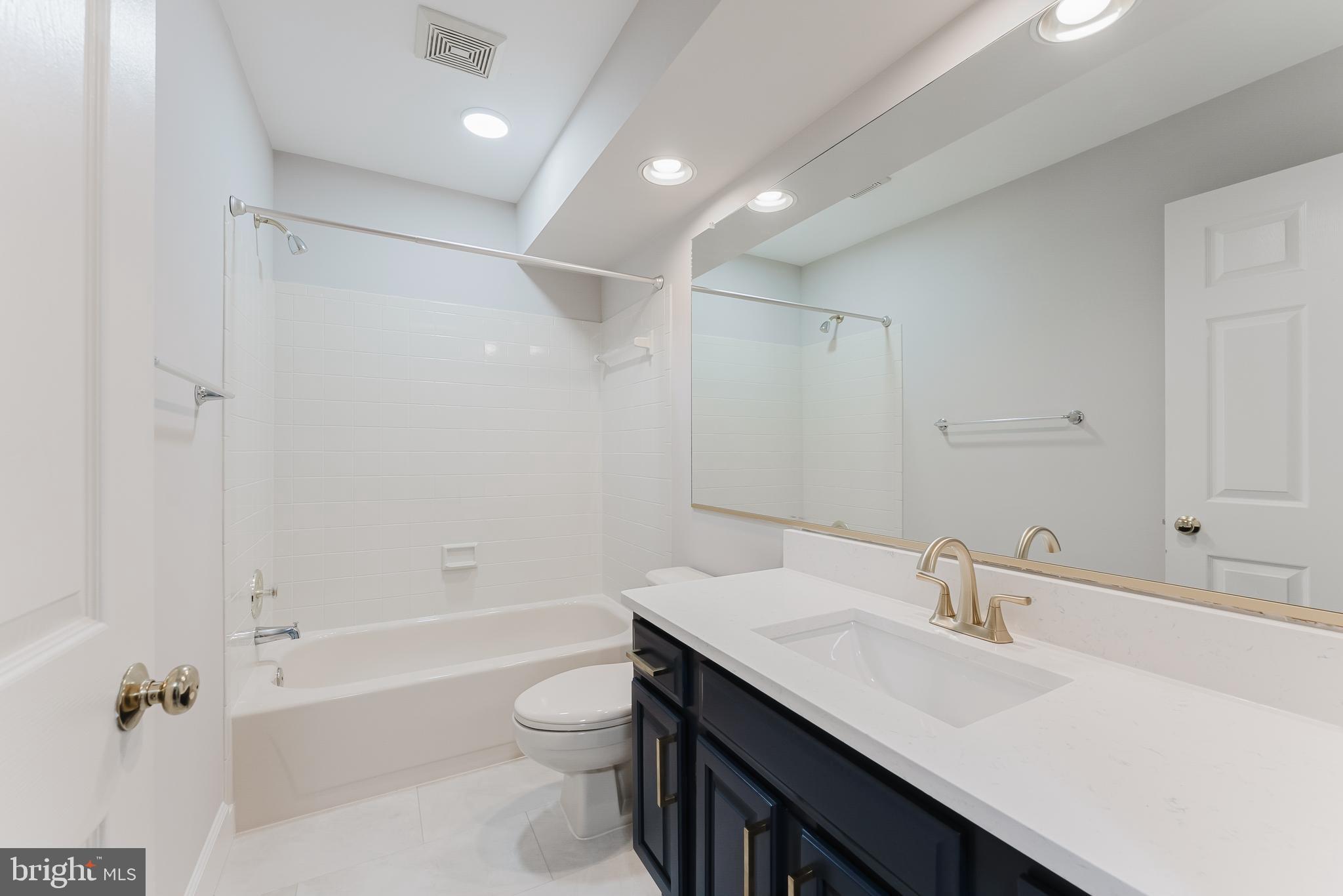 PENDERBROOK - Residential