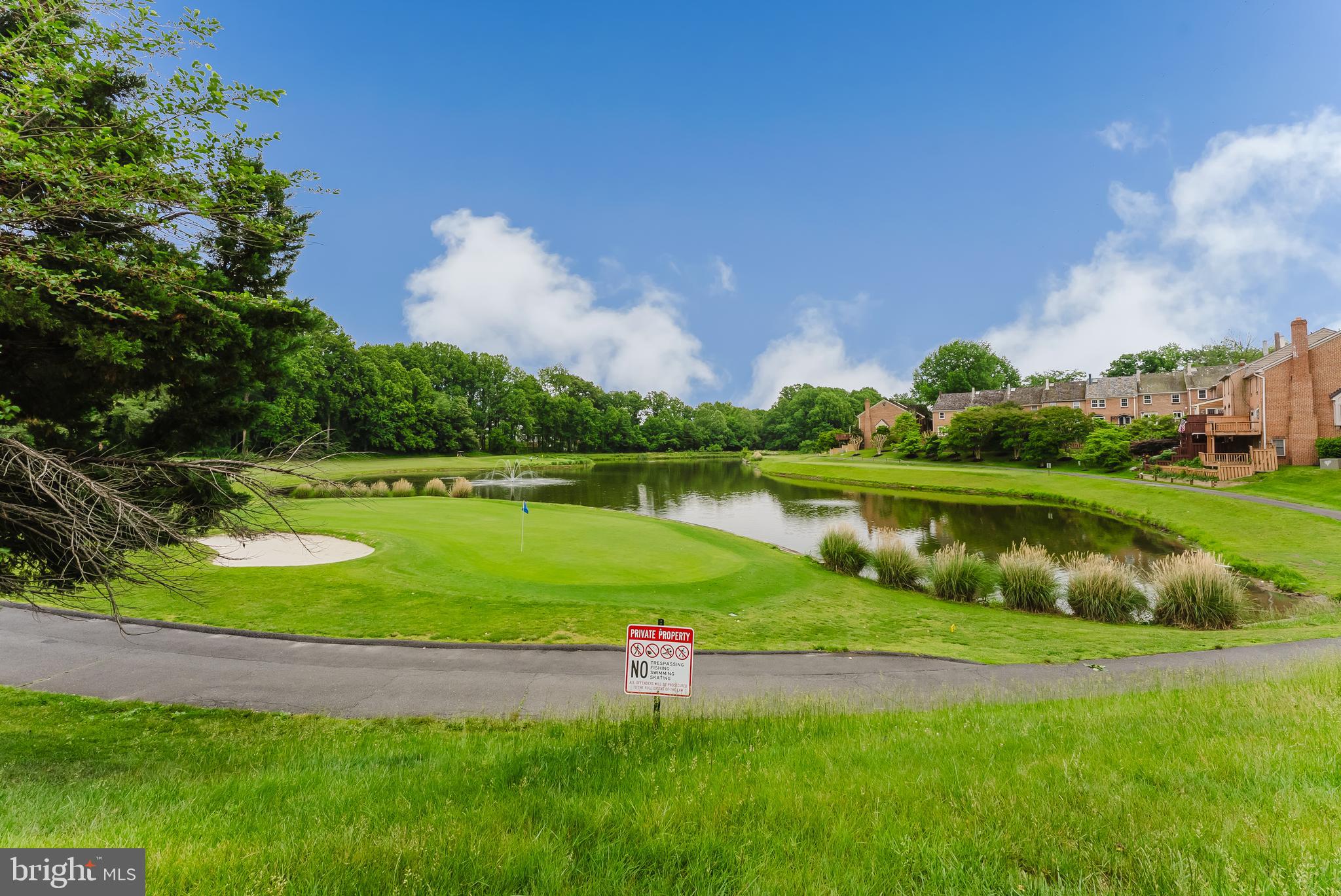 PENDERBROOK - Residential