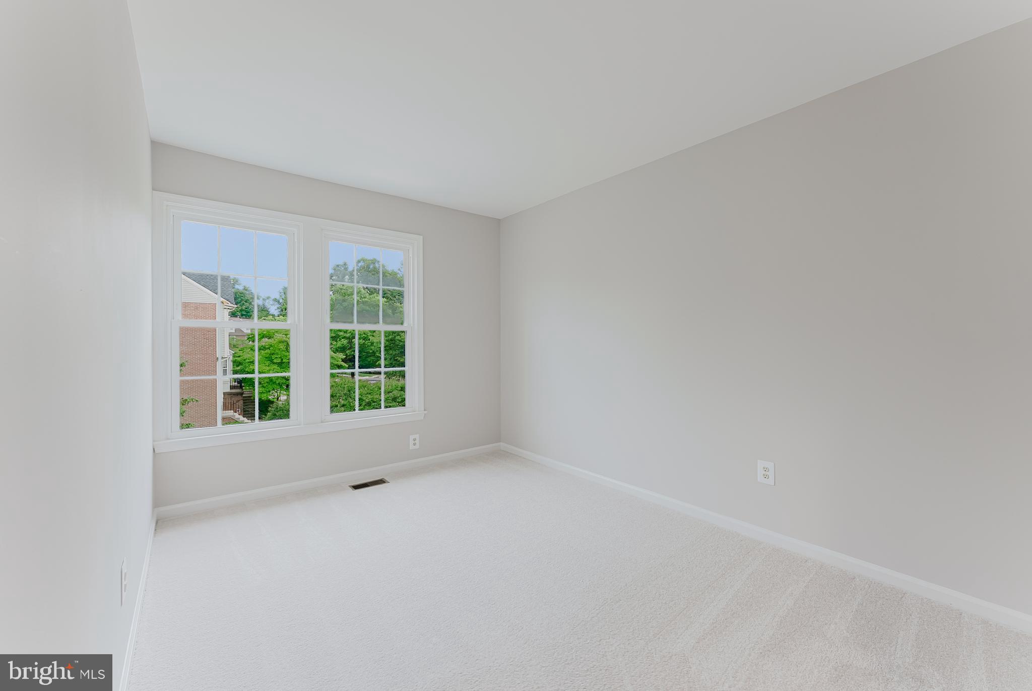 PENDERBROOK - Residential