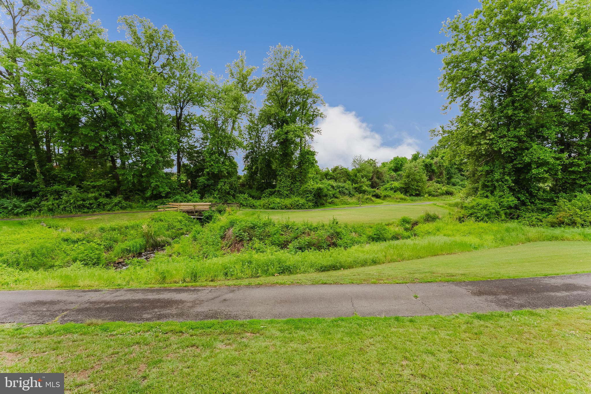 PENDERBROOK - Residential