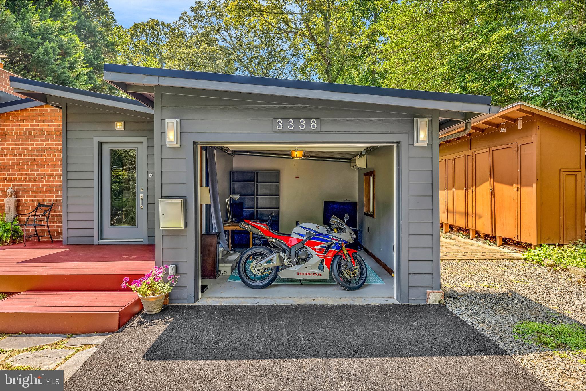 3338 ELM TERRACE