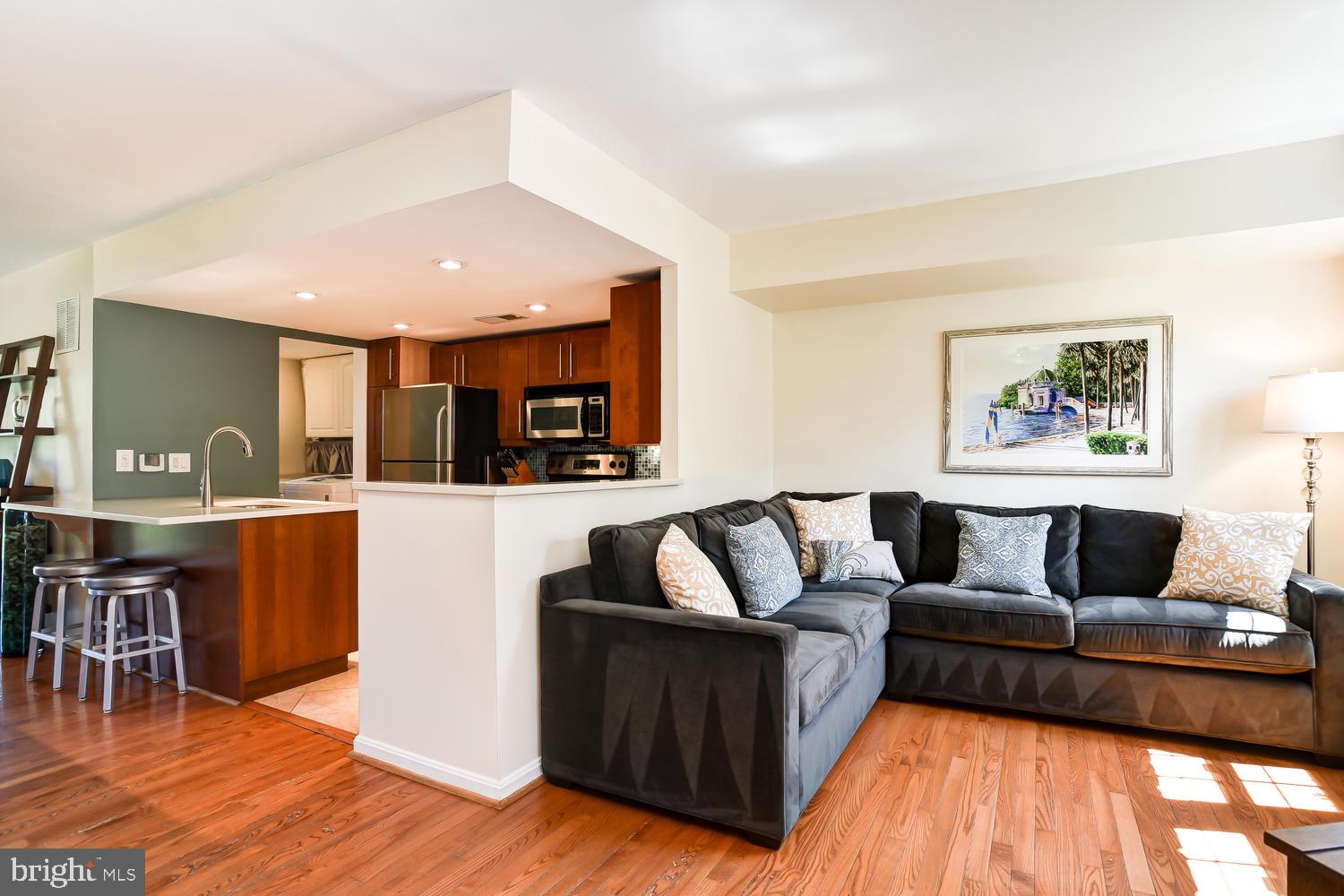 DEL RAY - Residential Lease