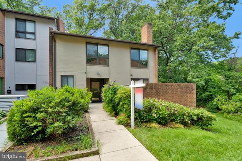 11712 INDIAN RIDGE ROAD RESTON VA 20191