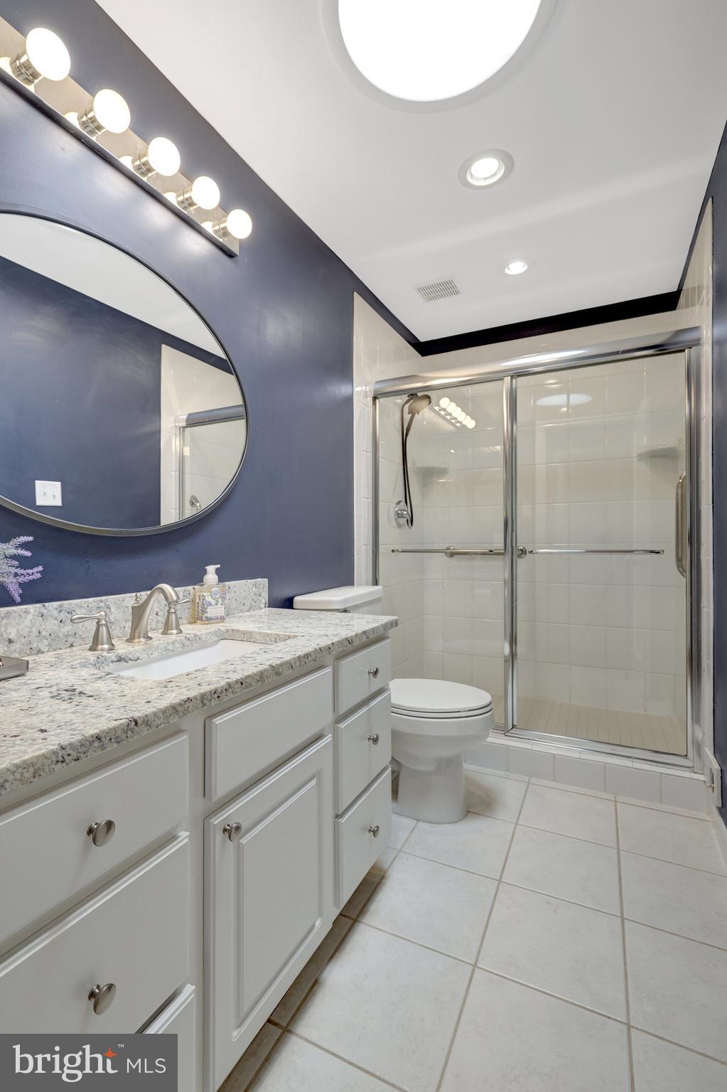 RESTON - Residential