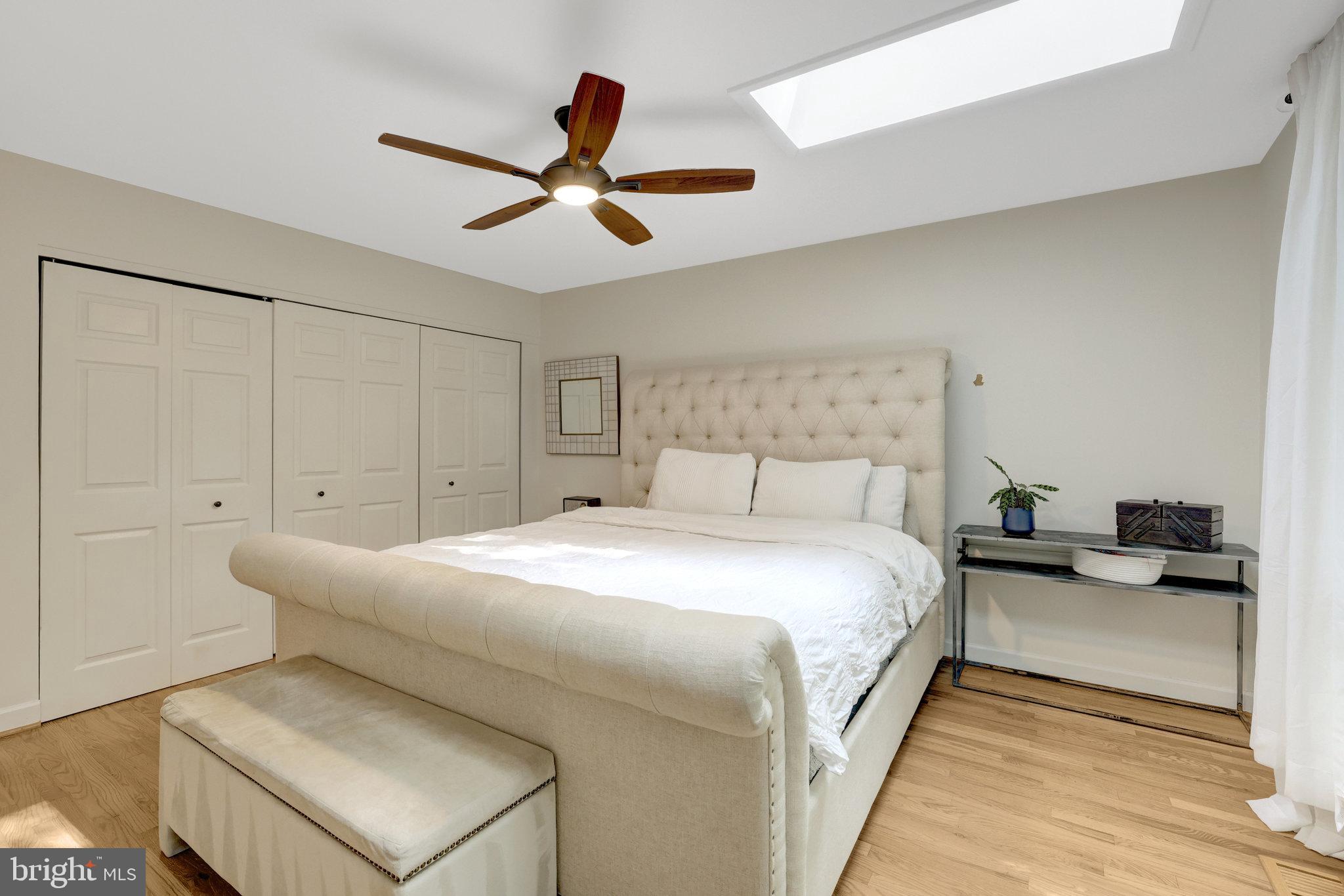 RESTON - Residential