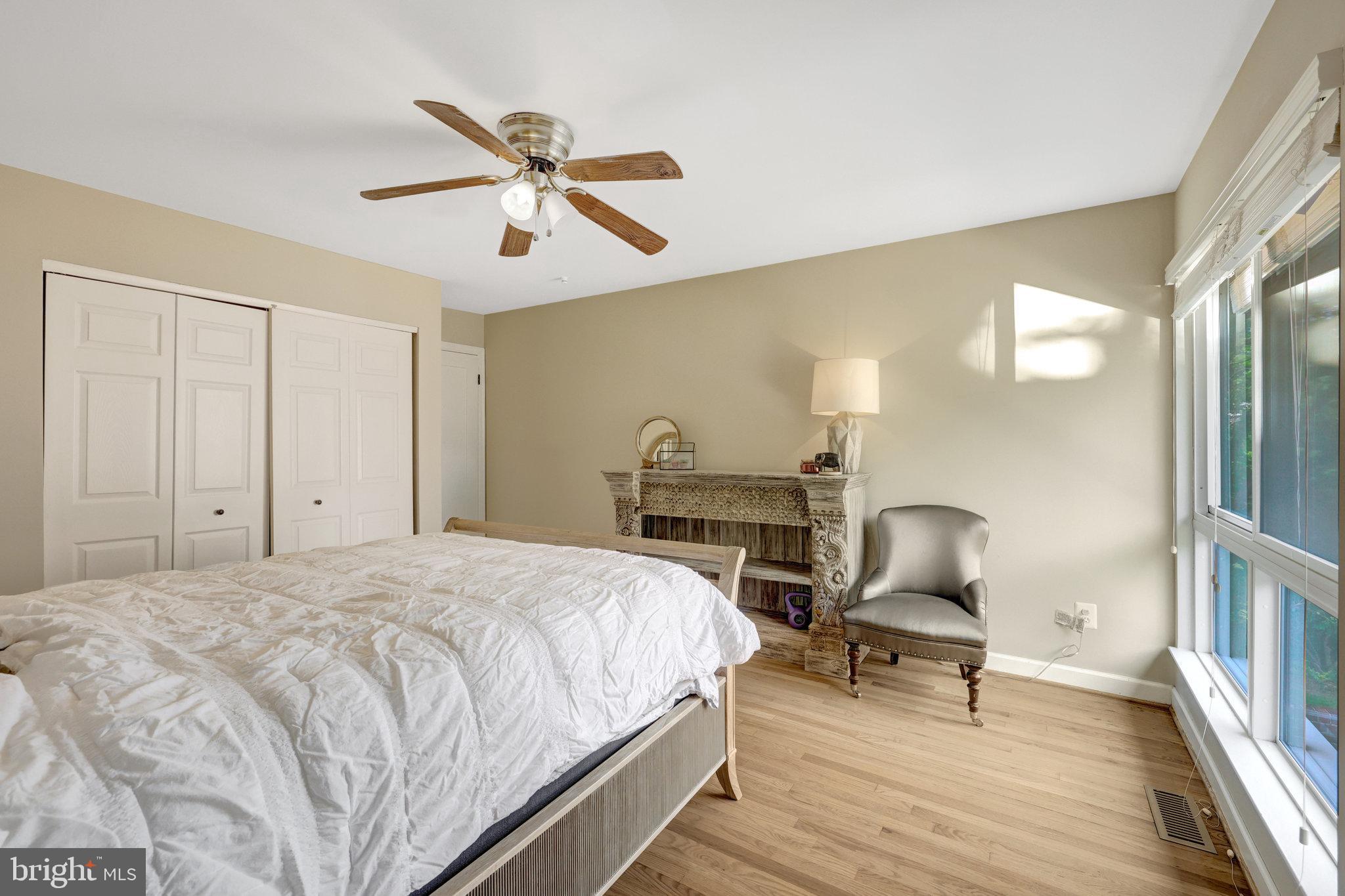 RESTON - Residential