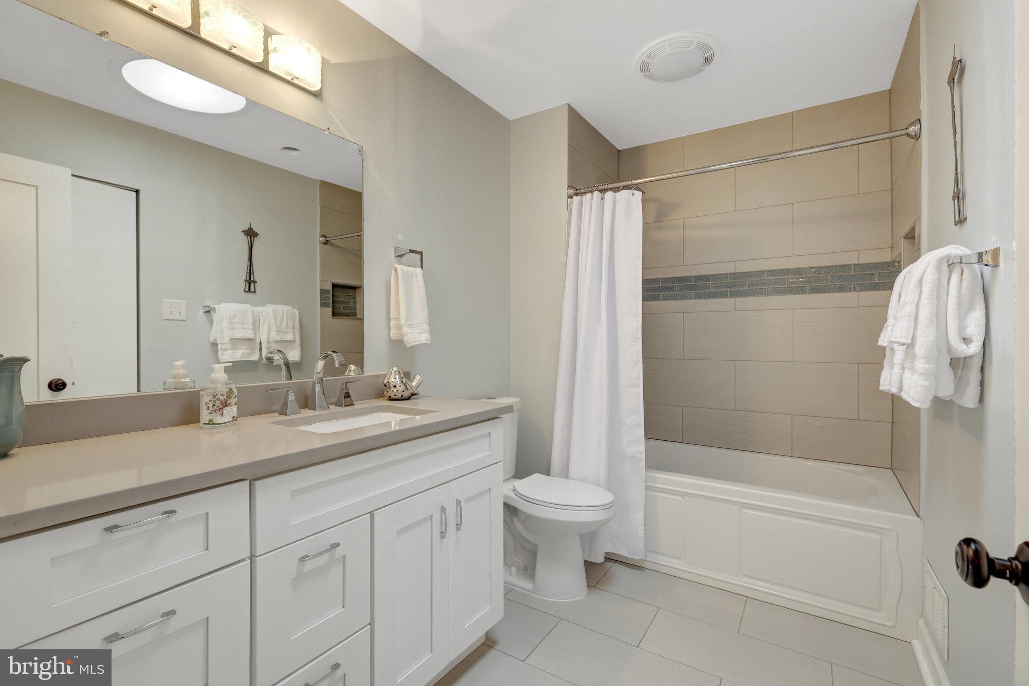 RESTON - Residential