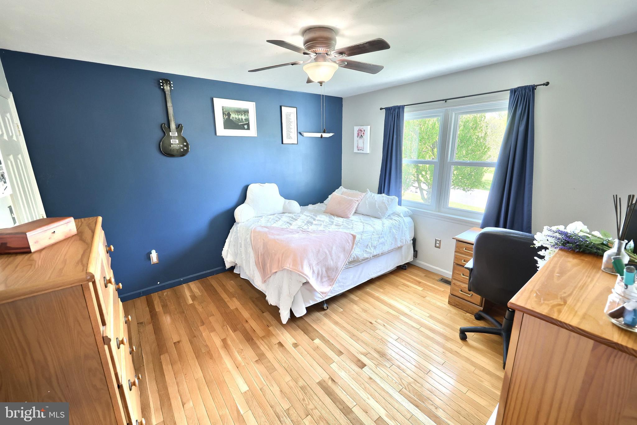 FOX RUN TERRACE - Residential