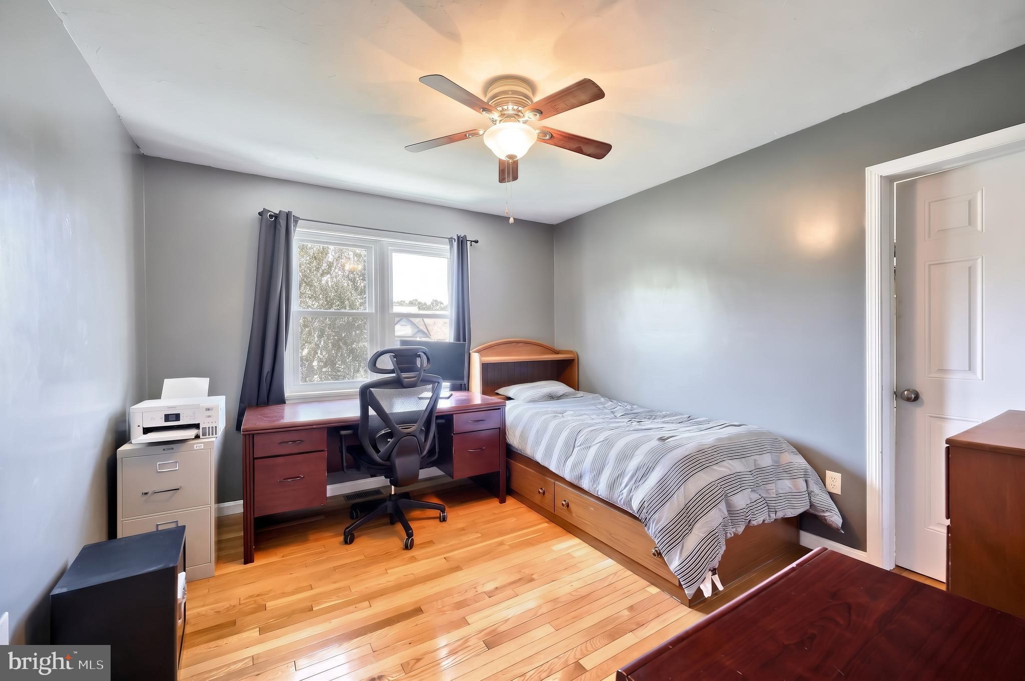 FOX RUN TERRACE - Residential