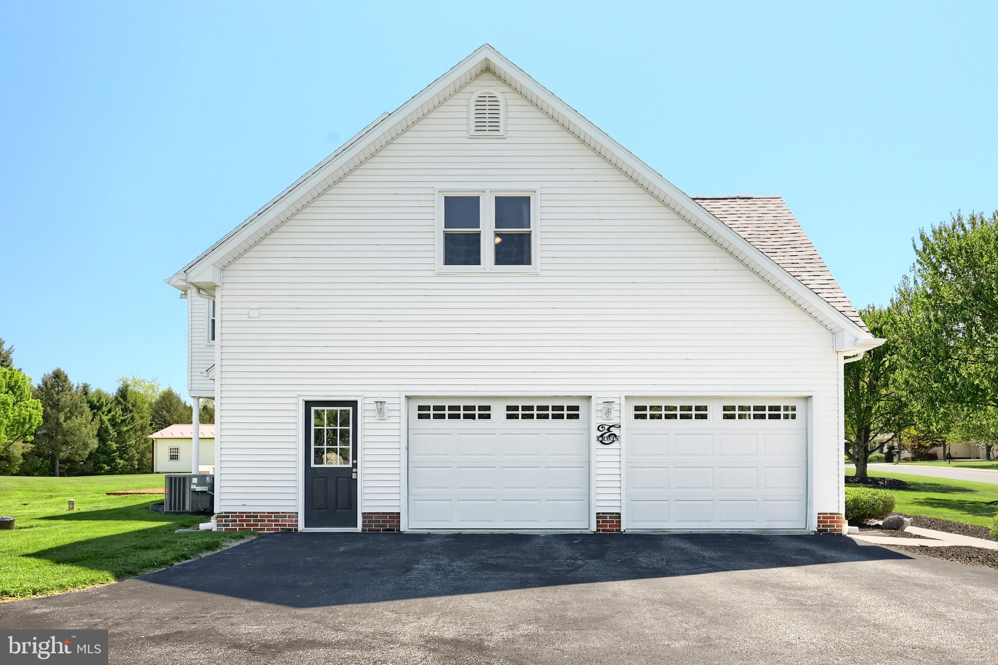 FOX RUN TERRACE - Residential