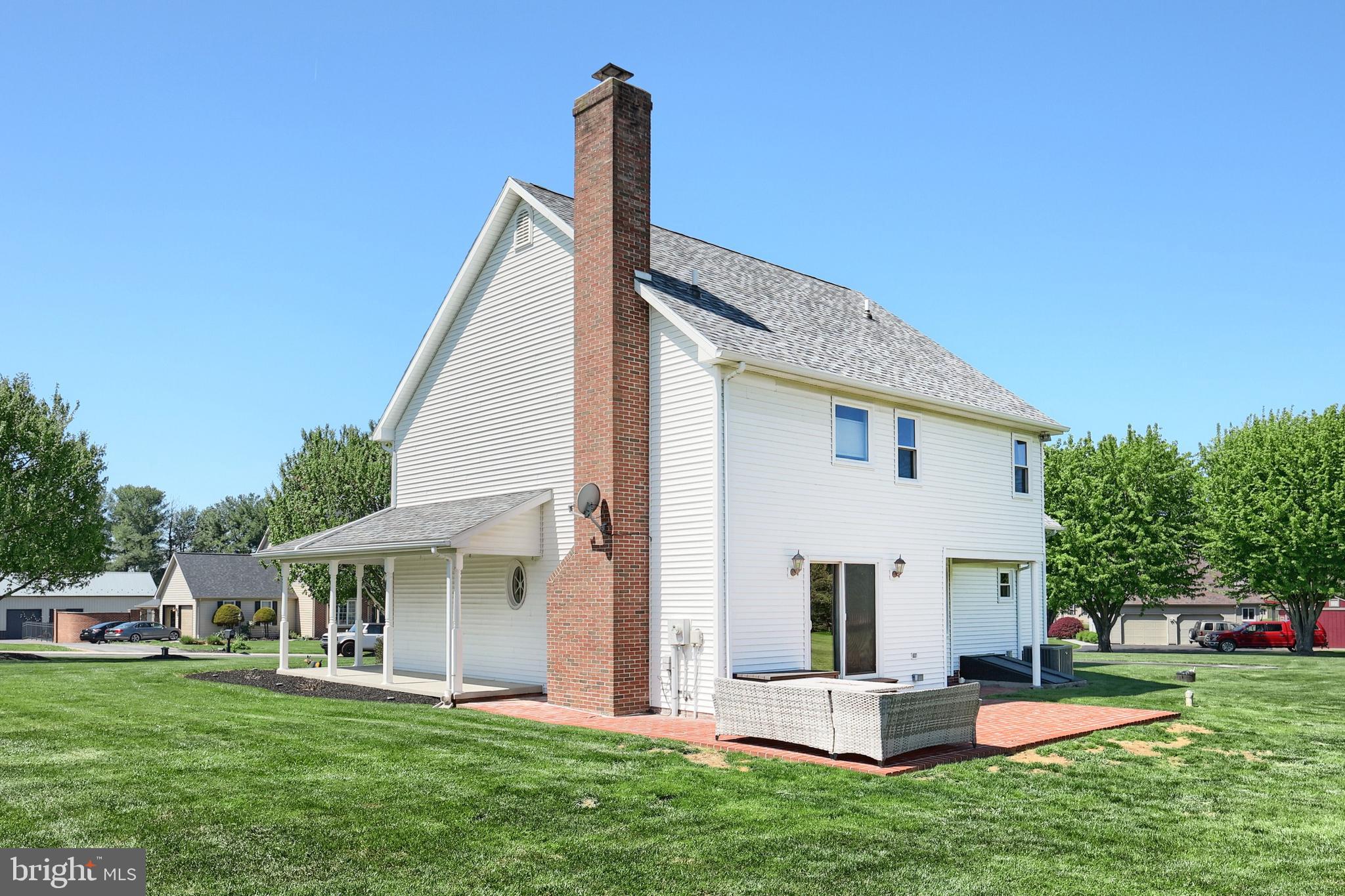 FOX RUN TERRACE - Residential