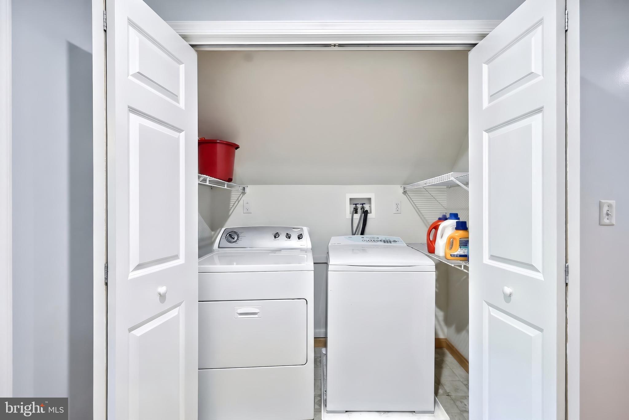 FOX RUN TERRACE - Residential