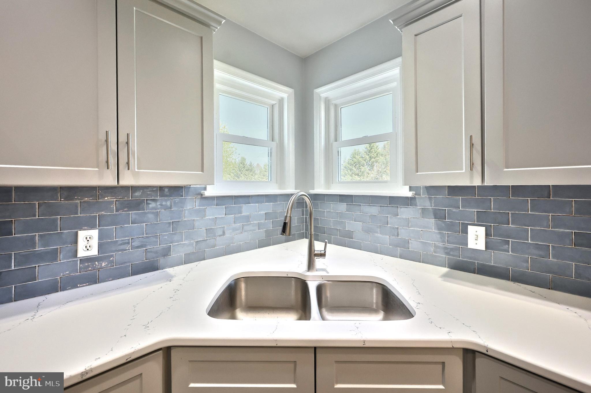 FOX RUN TERRACE - Residential