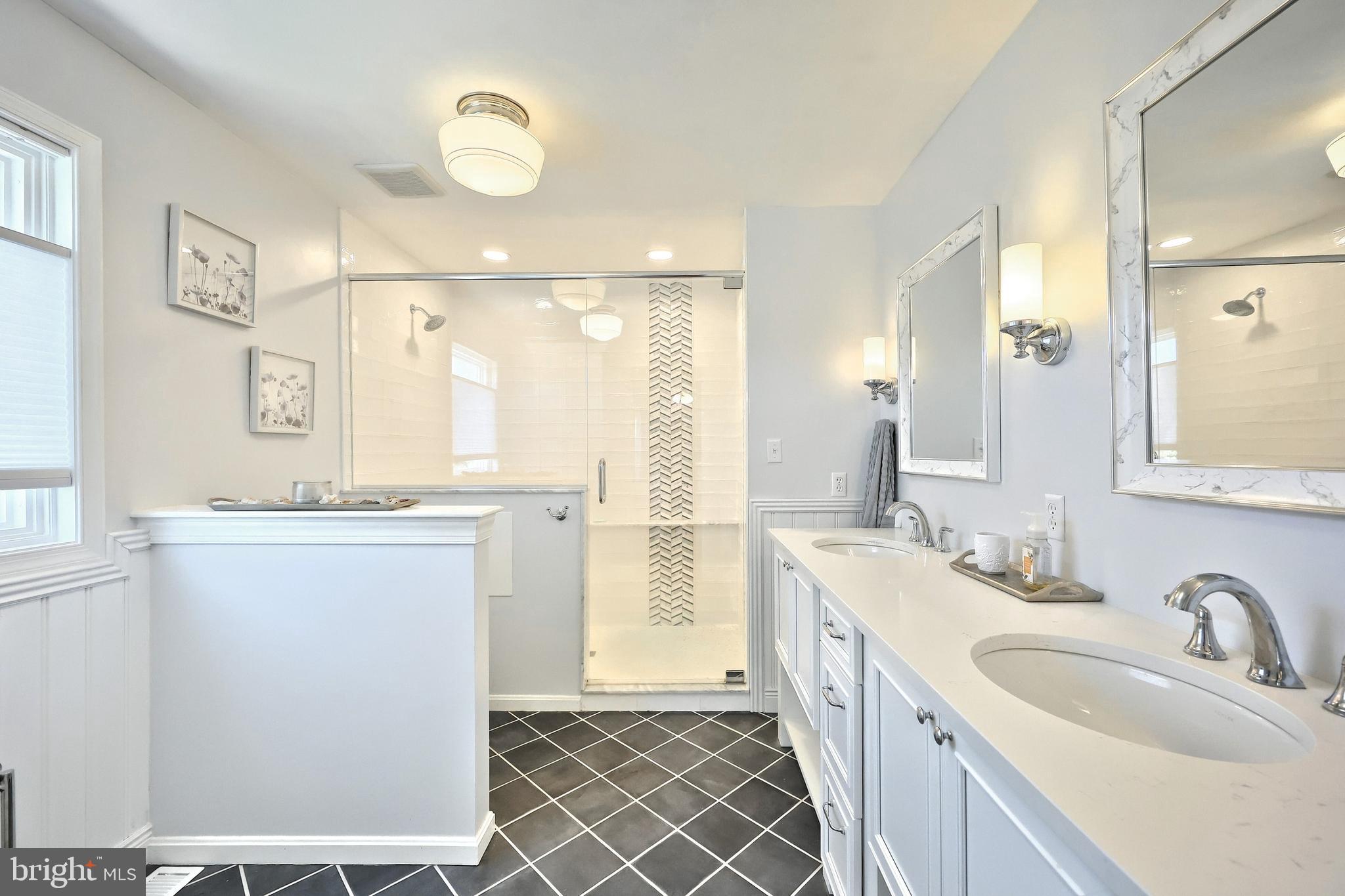 FOX RUN TERRACE - Residential