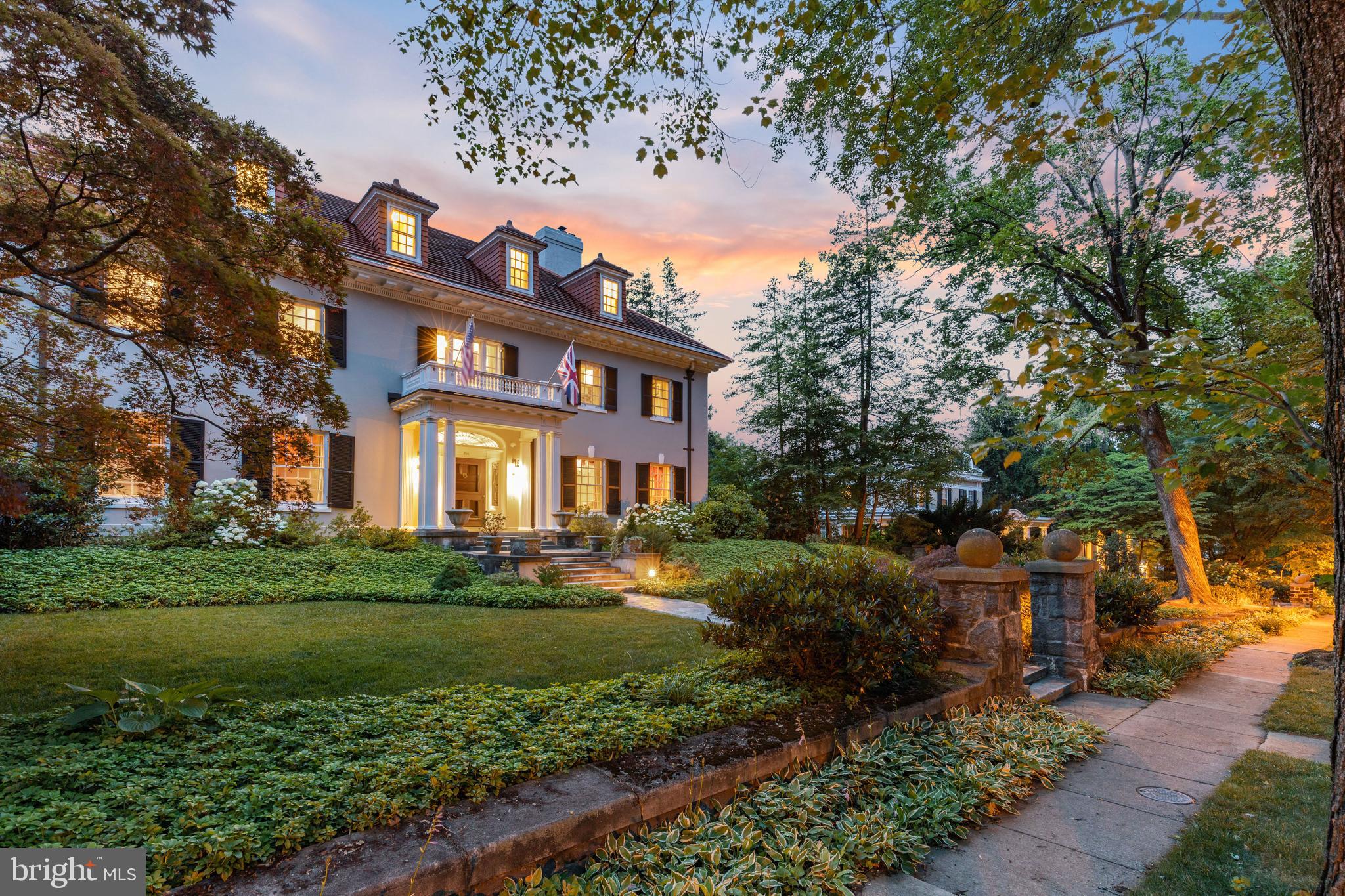 ROLAND PARK - Residential