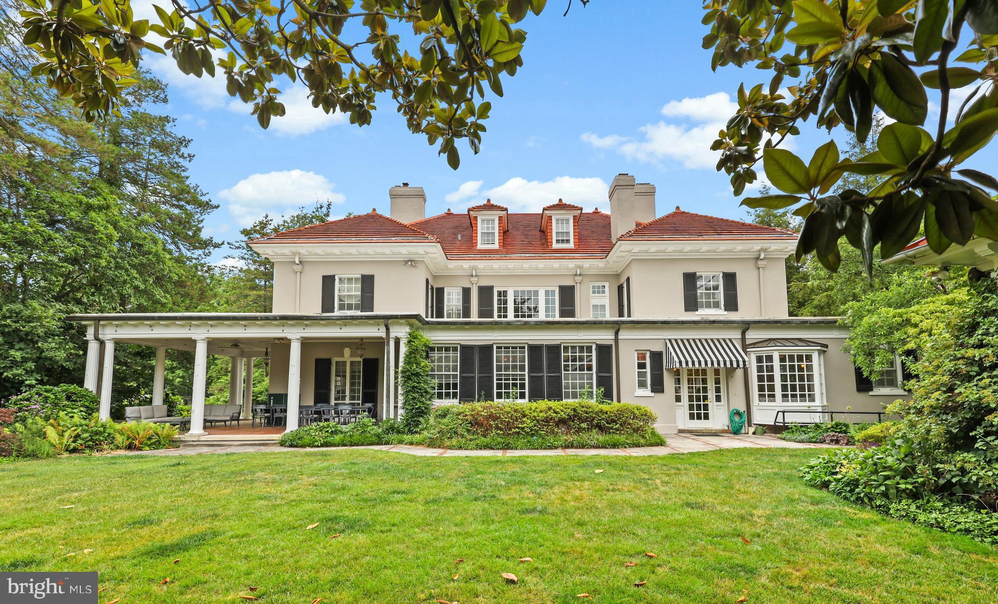 ROLAND PARK - Residential