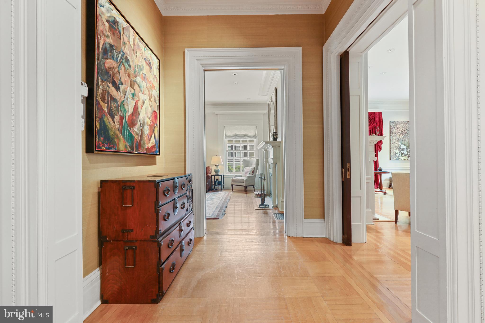 ROLAND PARK - Residential