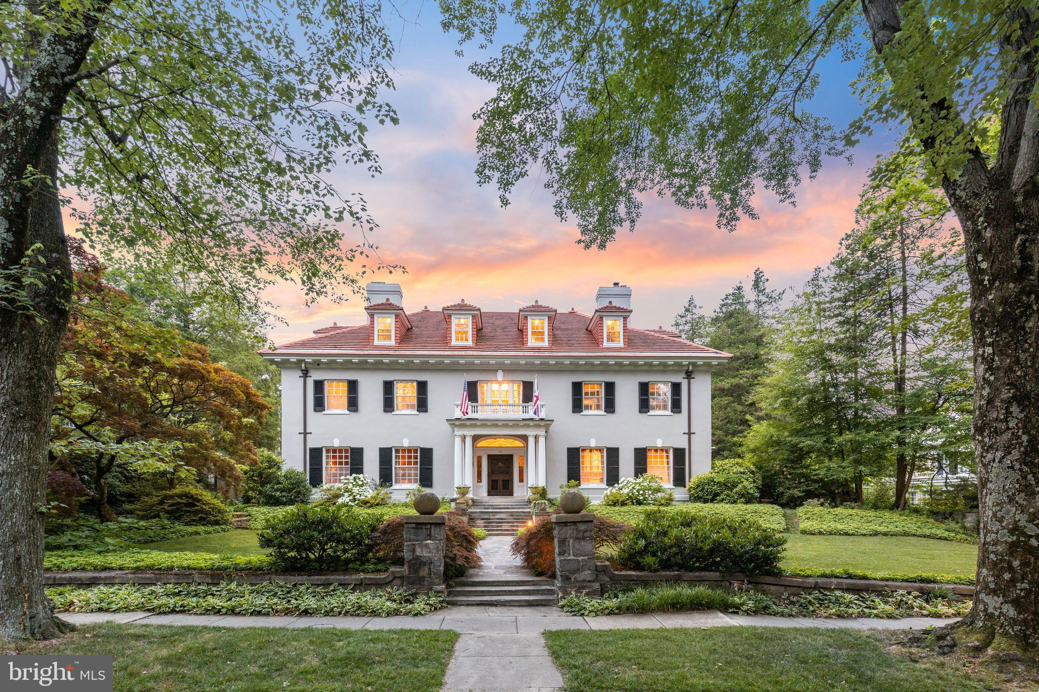 ROLAND PARK - Residential