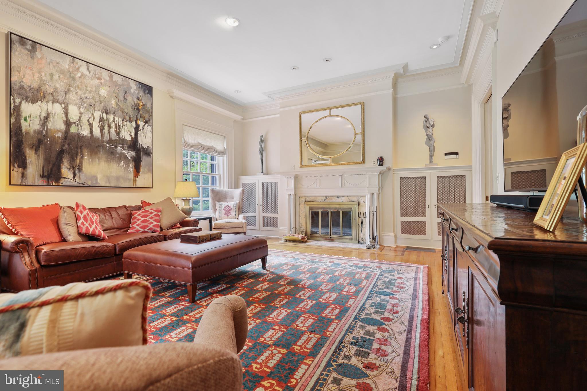 ROLAND PARK - Residential