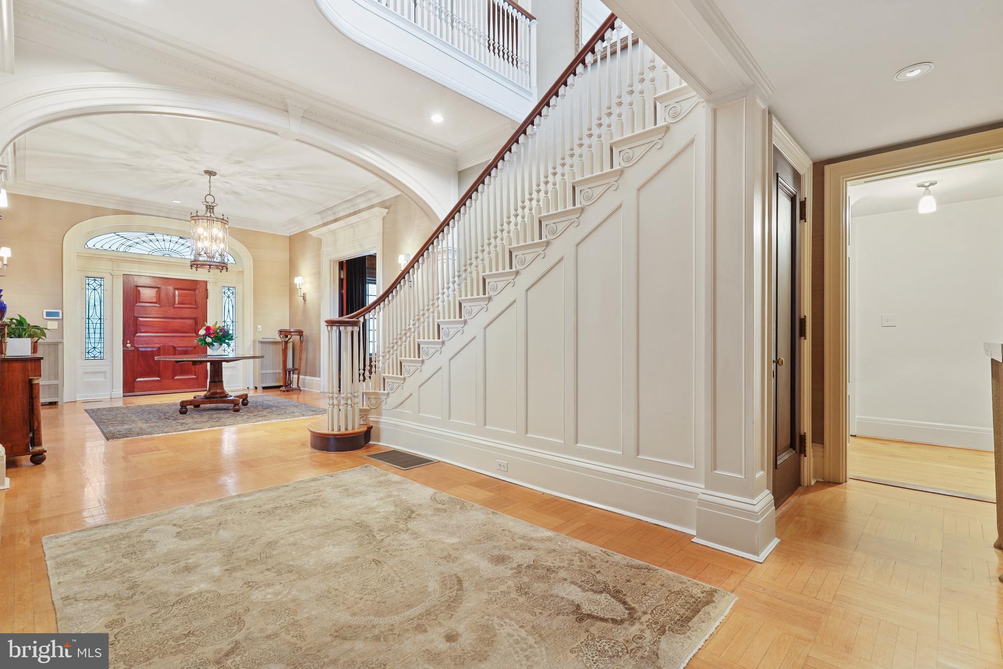 ROLAND PARK - Residential