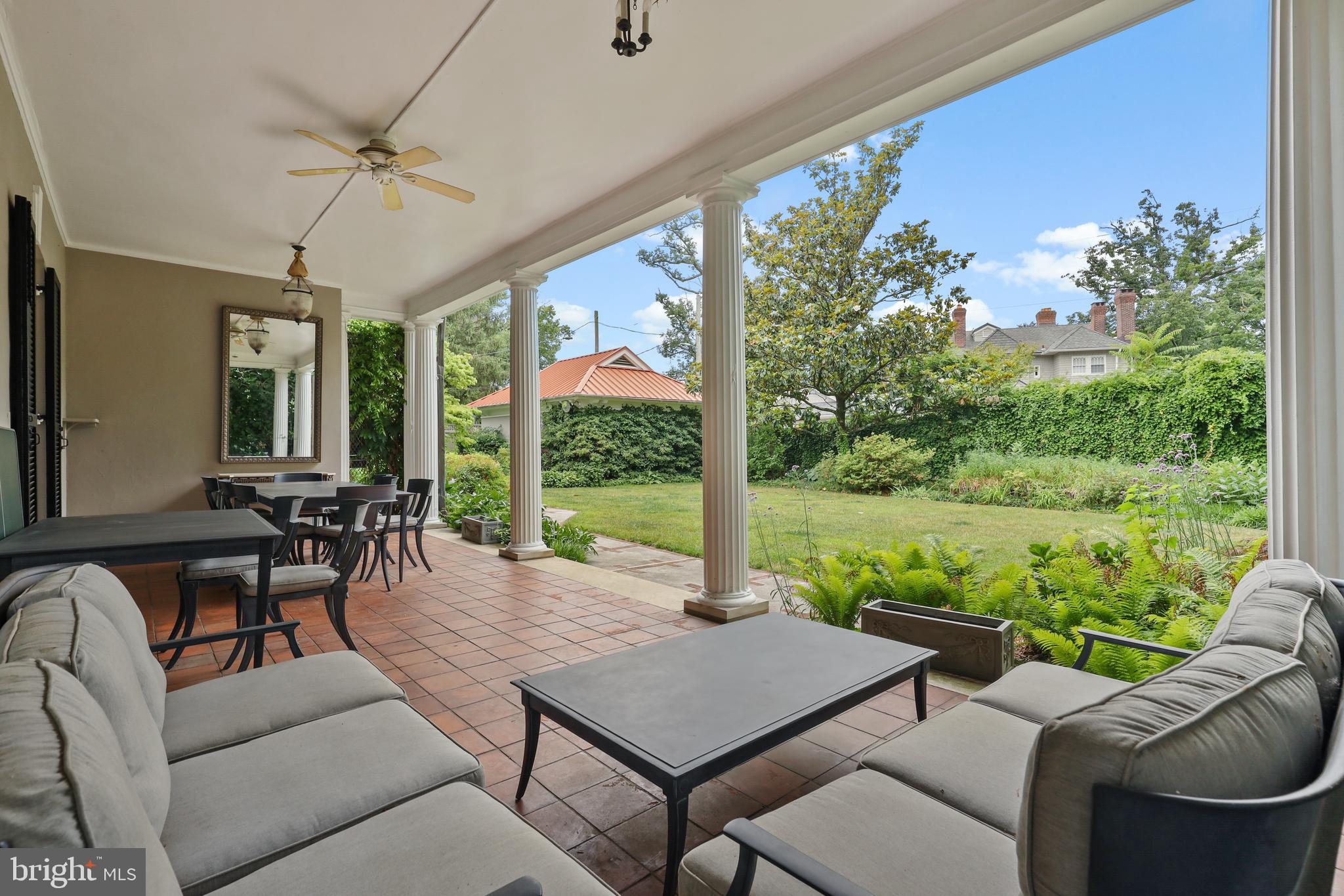 ROLAND PARK - Residential